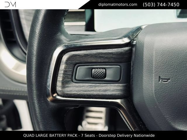Used 2023 Rivian R1S Adventure AWD/4WD image 30