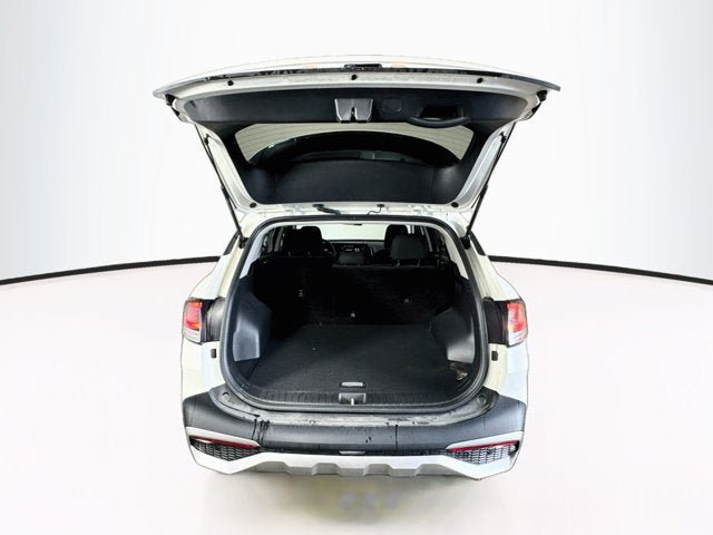Certified 2023 Kia Sportage LX AWD/4WD image 24