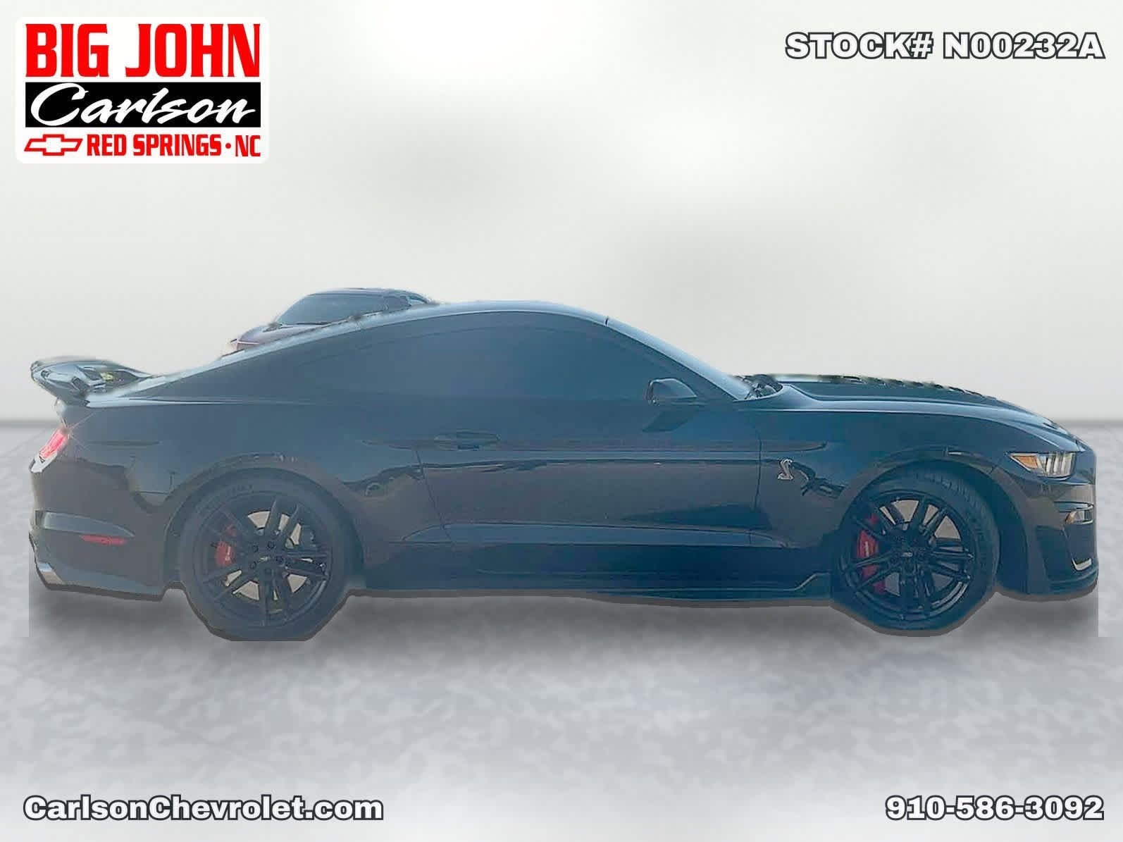 Used 2022 Ford Mustang Shelby GT500 w/ Technology Package RWD image 9