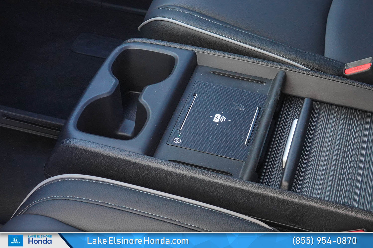 New 2026 Honda Odyssey Touring image 22