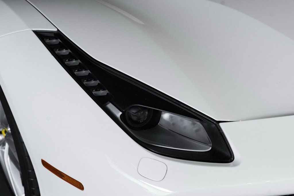 Used 2016 Ferrari 488 GTB image 55