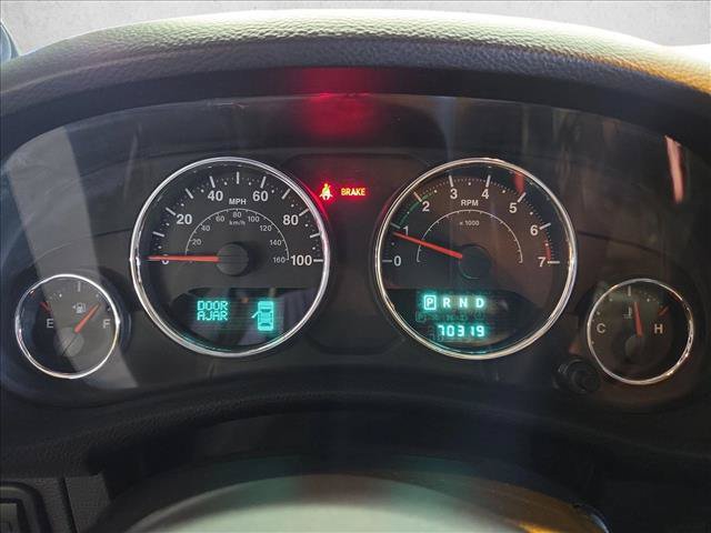 Used 2013 Jeep Wrangler Unlimited Rubicon w/ Connectivity Group AWD/4WD image 10