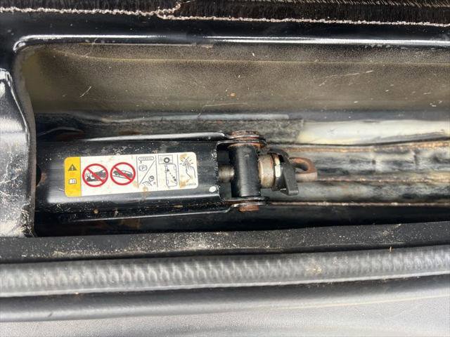 Certified 2016 Jeep Wrangler Unlimited Sport w/ Connectivity Group AWD/4WD image 43