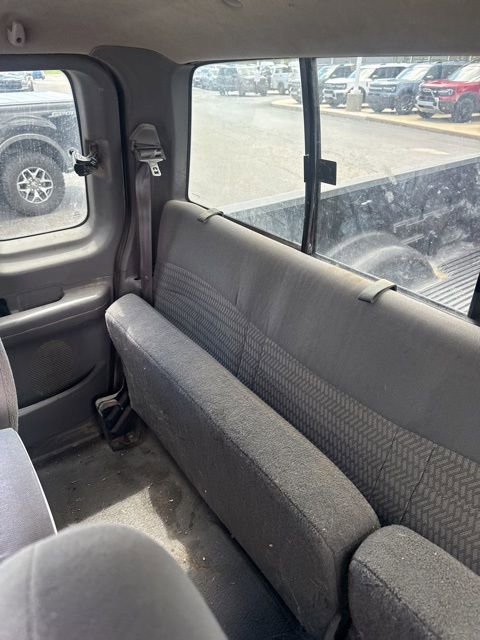Used 2001 Ford F150 XLT AWD/4WD image 12