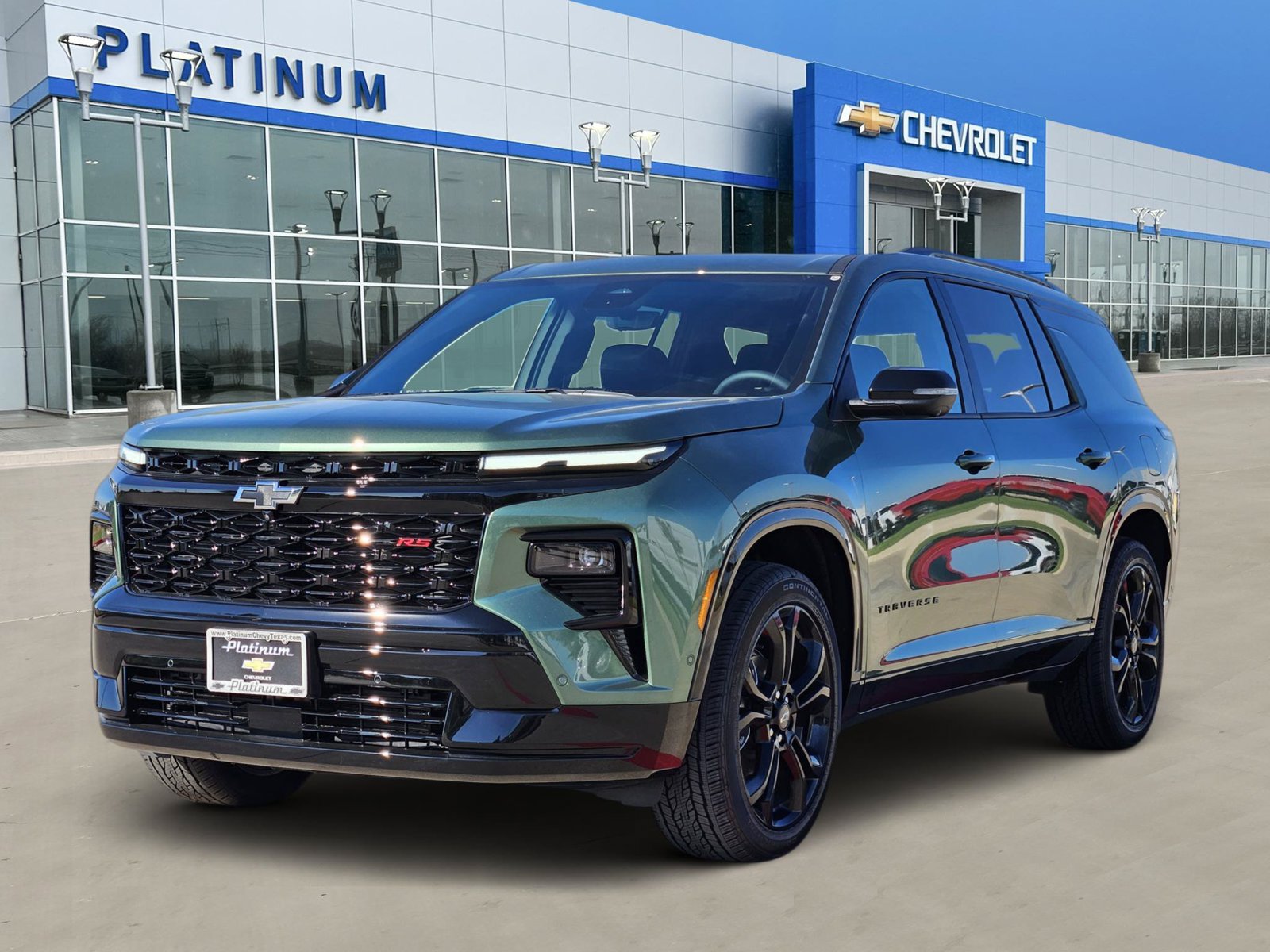 New 2027 Chevrolet Traverse RS w/ LPO, Floor Liner Package FWD image 2