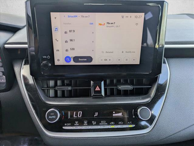 Used 2025 Toyota Corolla LE image 12