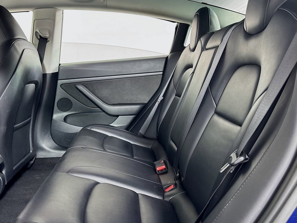 Used 2023 Tesla Model 3 Standard Range RWD image 8