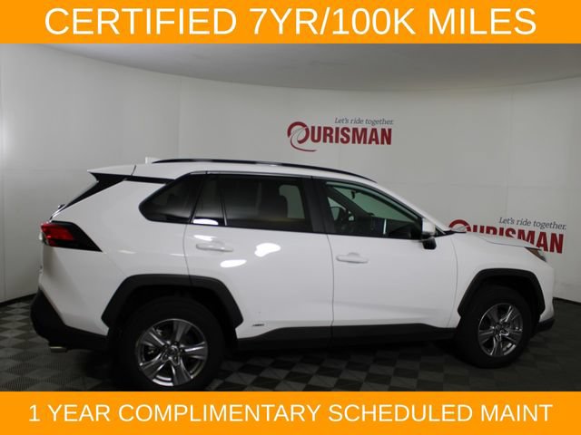 Used 2025 Toyota RAV4 XLE AWD/4WD image 8