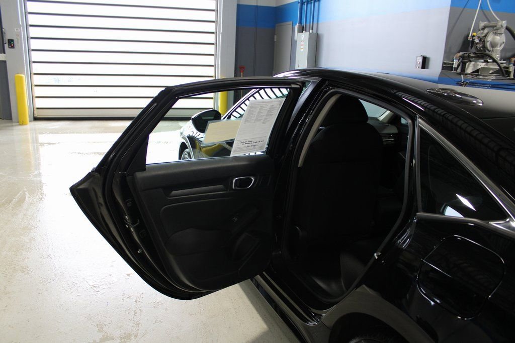 Used 2023 Honda Civic LX image 18