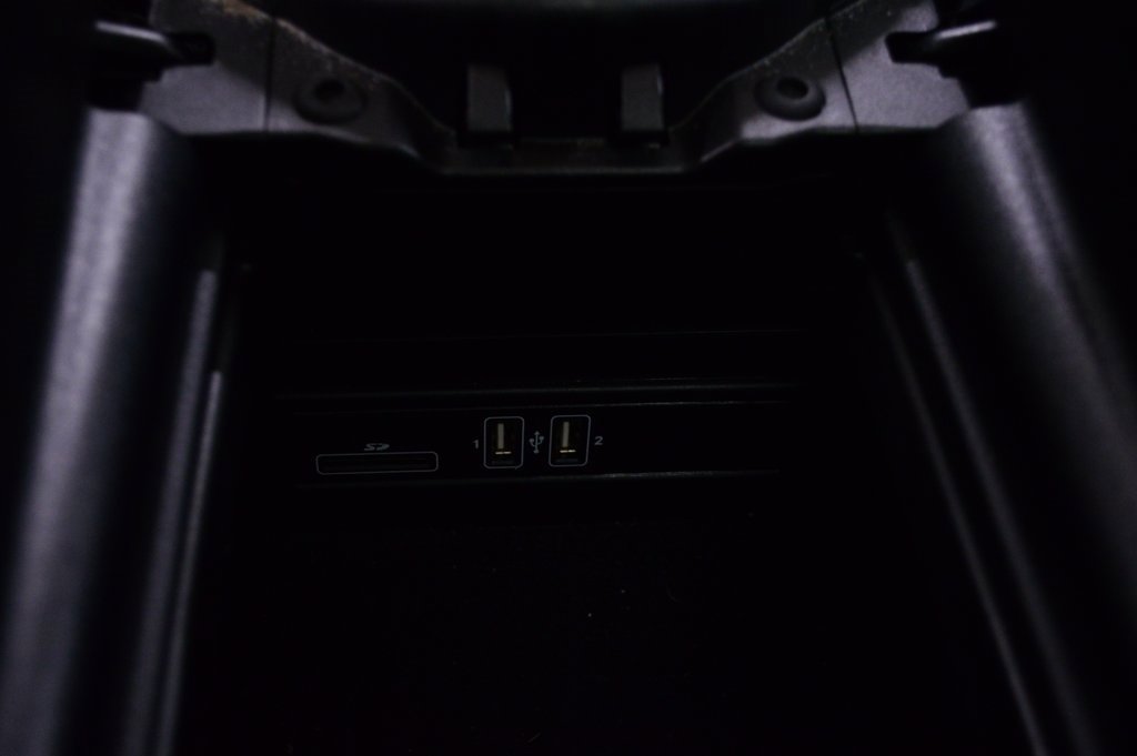 Used 2018 Mercedes-Benz E 300 E 300 image 34