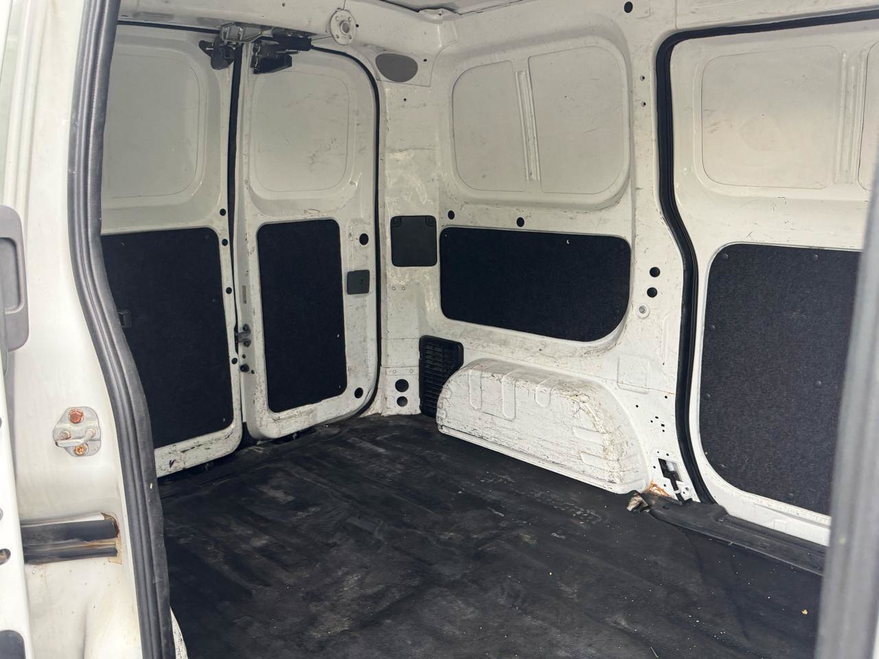 Used 2013 Nissan NV200 S w/ Cruise Control Pkg FWD image 26