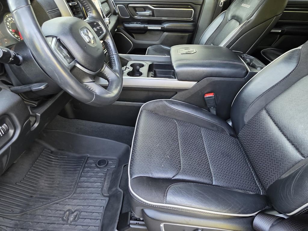 Used 2023 RAM 1500 Laramie AWD/4WD image 7