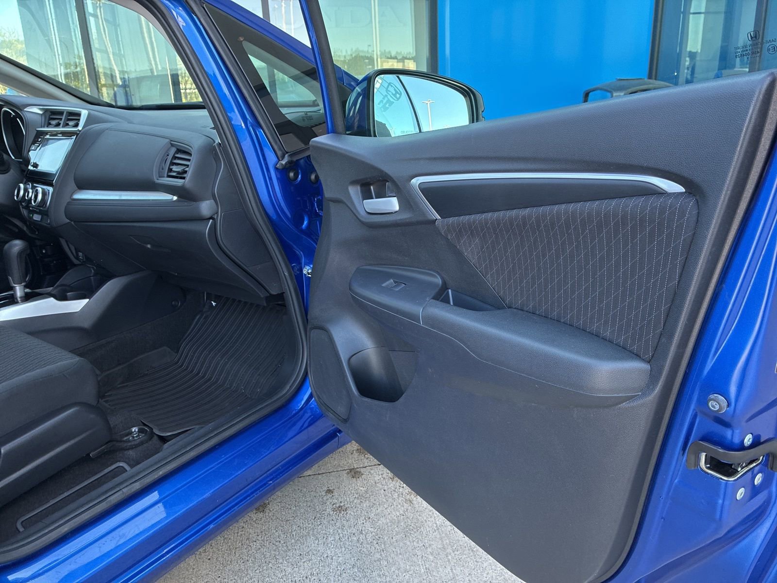 Used 2019 Honda Fit EX image 17