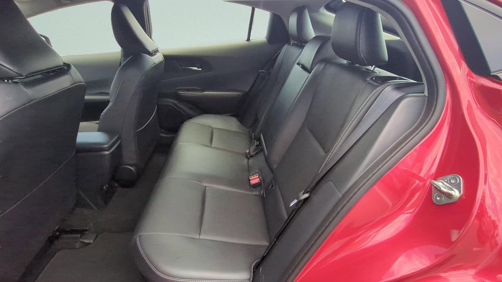 Used 2024 Toyota Prius XLE image 17