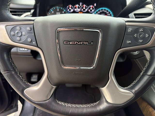 Used 2020 GMC Yukon Denali w/ Denali Ultimate Package RWD image 27