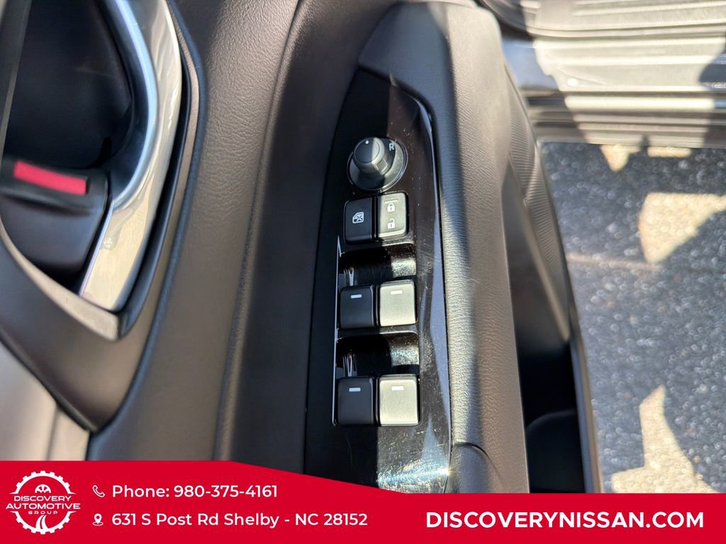 Used 2022 MAZDA CX-5 AWD 2.5 S w/ Preferred Package image 11