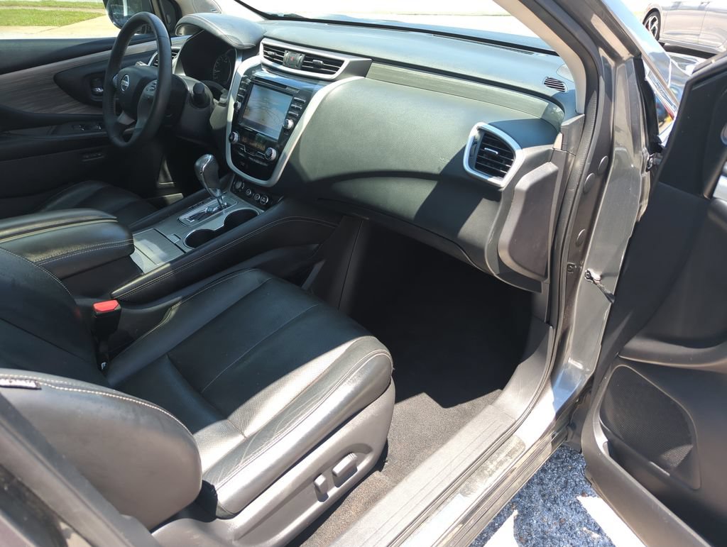 Used 2016 Nissan Murano Platinum w/ Platinum Technology Package FWD image 35
