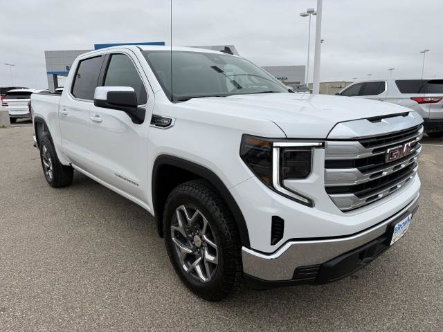 New 2026 GMC Sierra 1500 SLE image 11