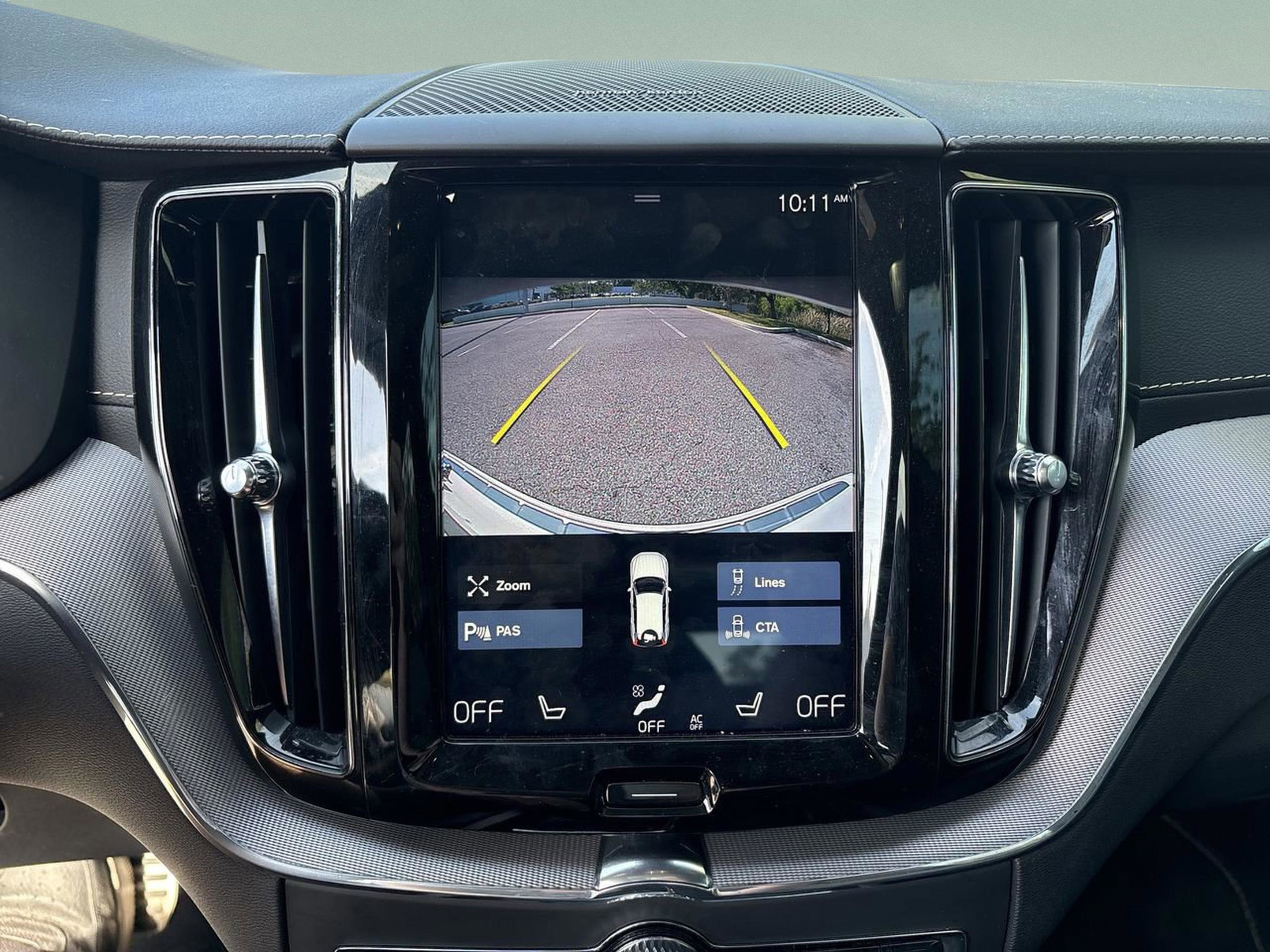 Used 2020 Volvo XC60 T5 R-Design w/ Protection Package Premier image 27