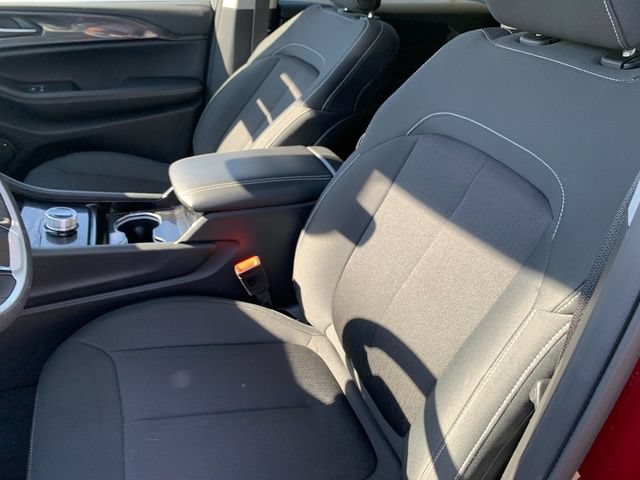 Used 2023 Jeep Grand Cherokee L Laredo w/ Luxury Tech Group I AWD/4WD image 8