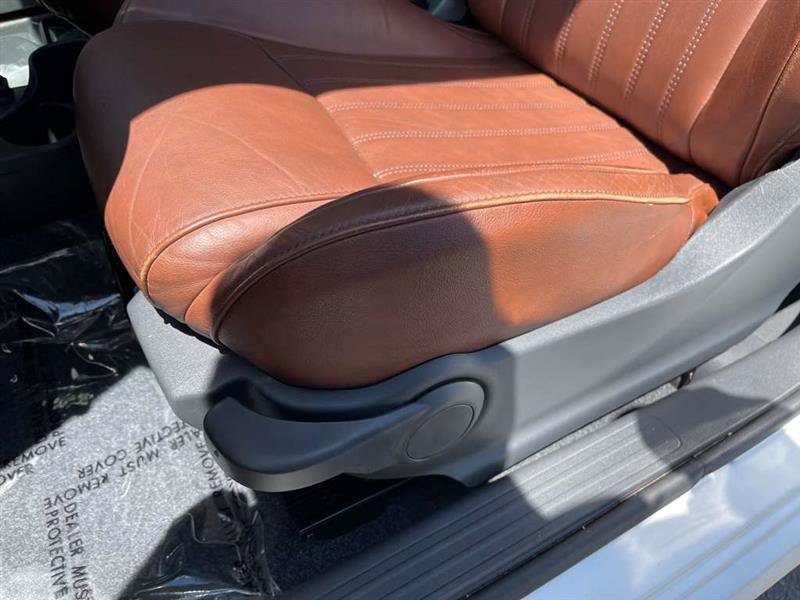 Used 2015 FIAT 500 Lounge w/ Luxury Leather Package FWD image 40