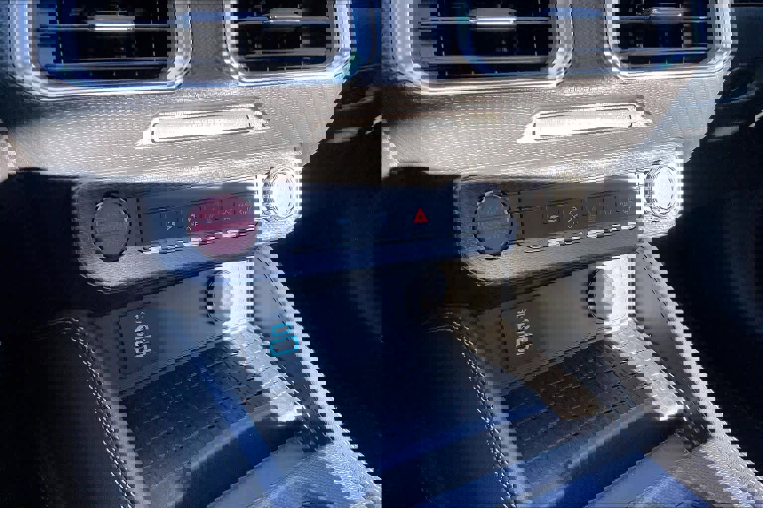 Used 2024 Ford Mustang GT Premium image 31