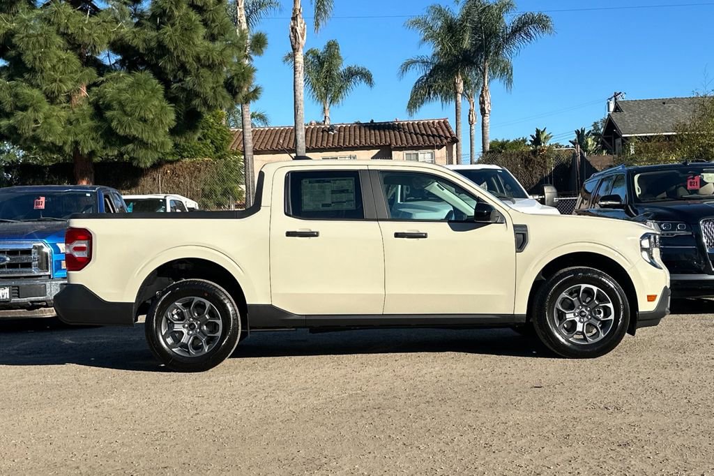 New 2025 Ford Maverick XLT w/ XLT Luxury Package image 4