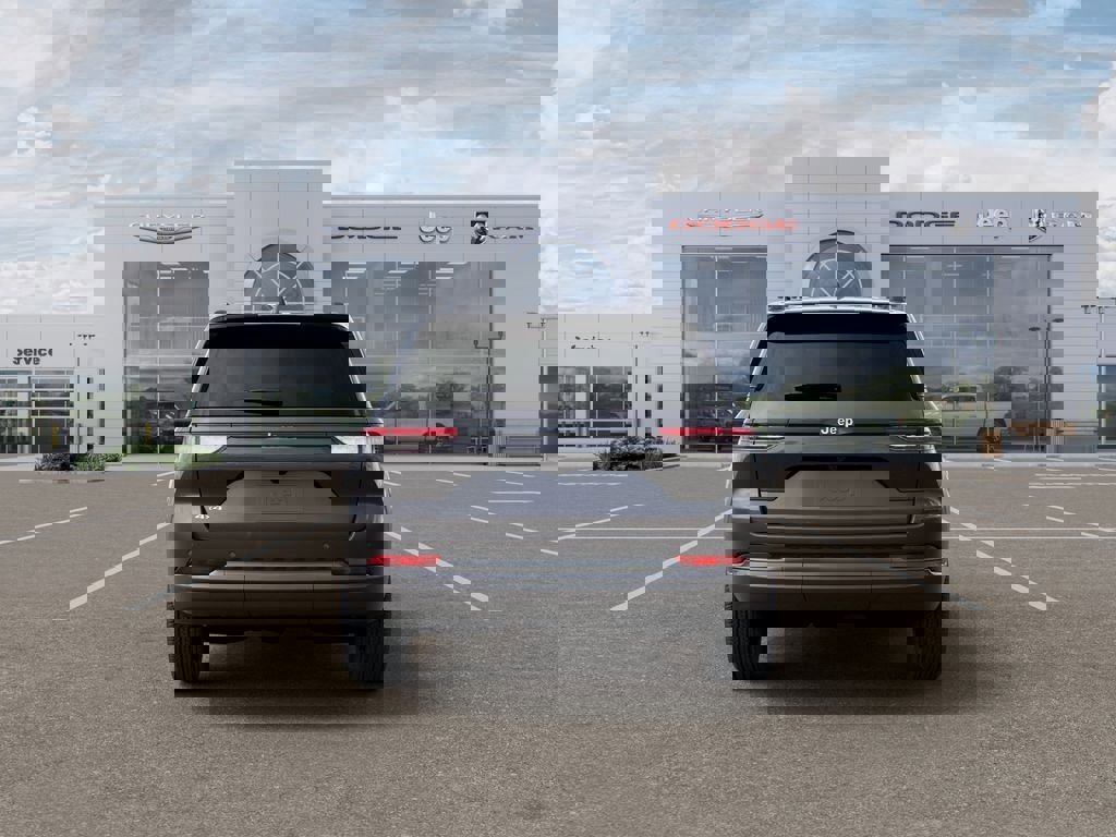 New 2026 Jeep Grand Cherokee Limited image 8