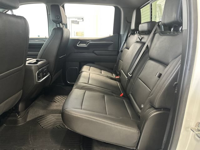 Used 2024 Chevrolet Silverado 1500 LTZ AWD/4WD image 31