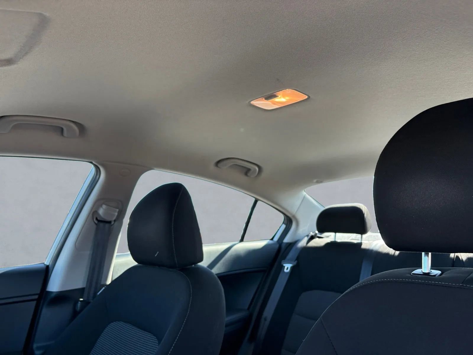 Used 2017 Kia Forte LX image 23