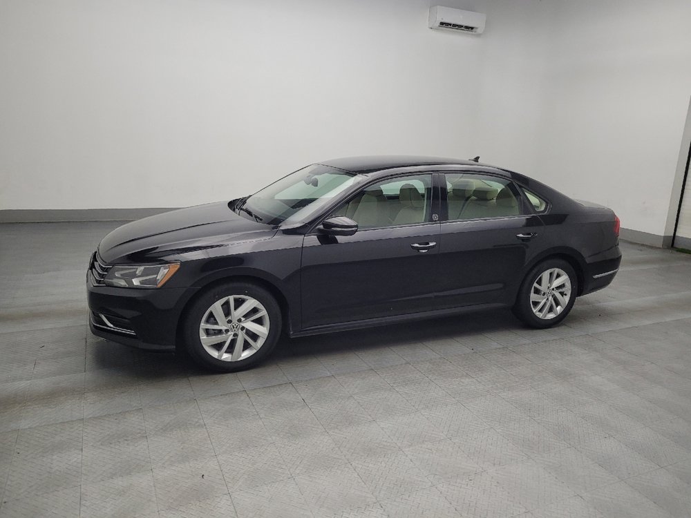 Used 2019 Volkswagen Passat 2.0T Wolfsburg image 2