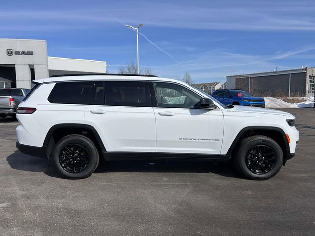 New 2025 Jeep Grand Cherokee L Laredo w/ Luxury Tech Group I image 8