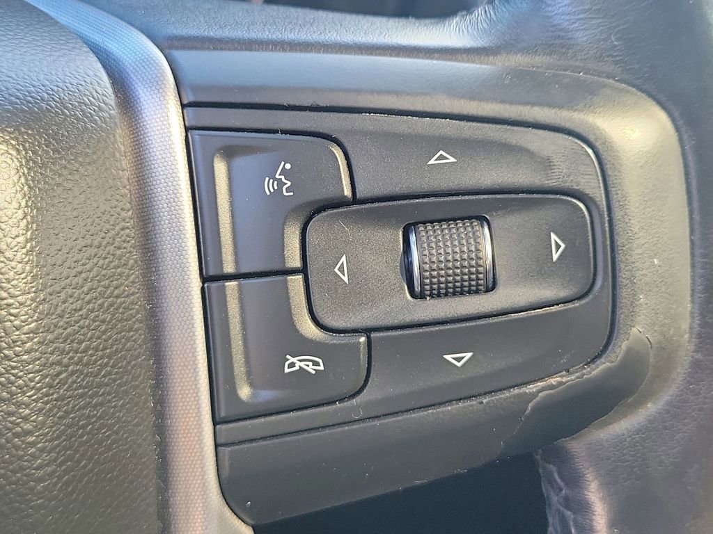 Used 2021 GMC Yukon SLT w/ SLT Premium Package RWD image 30