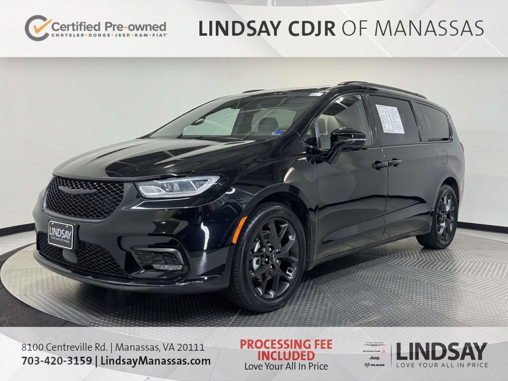 Certified 2025 Chrysler Pacifica Limited FWD image 5