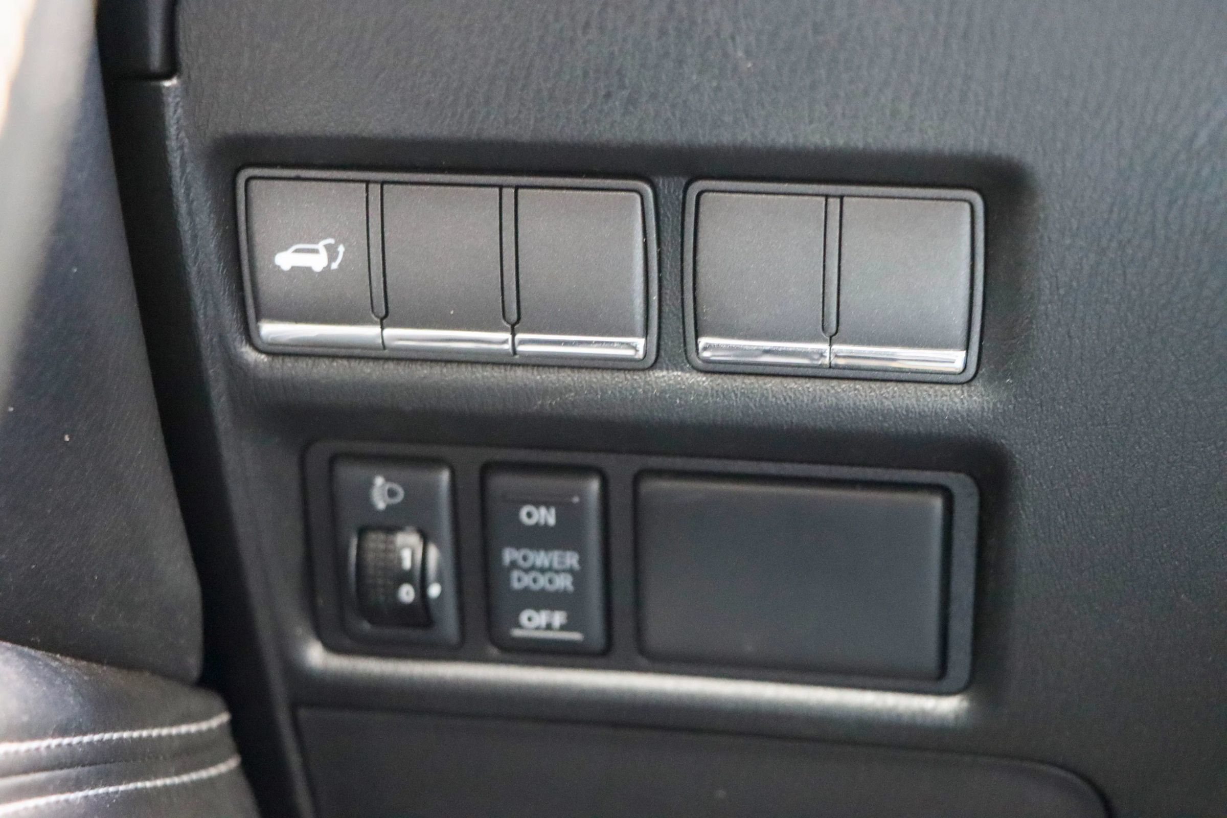 Used 2016 INFINITI QX80 2WD image 35