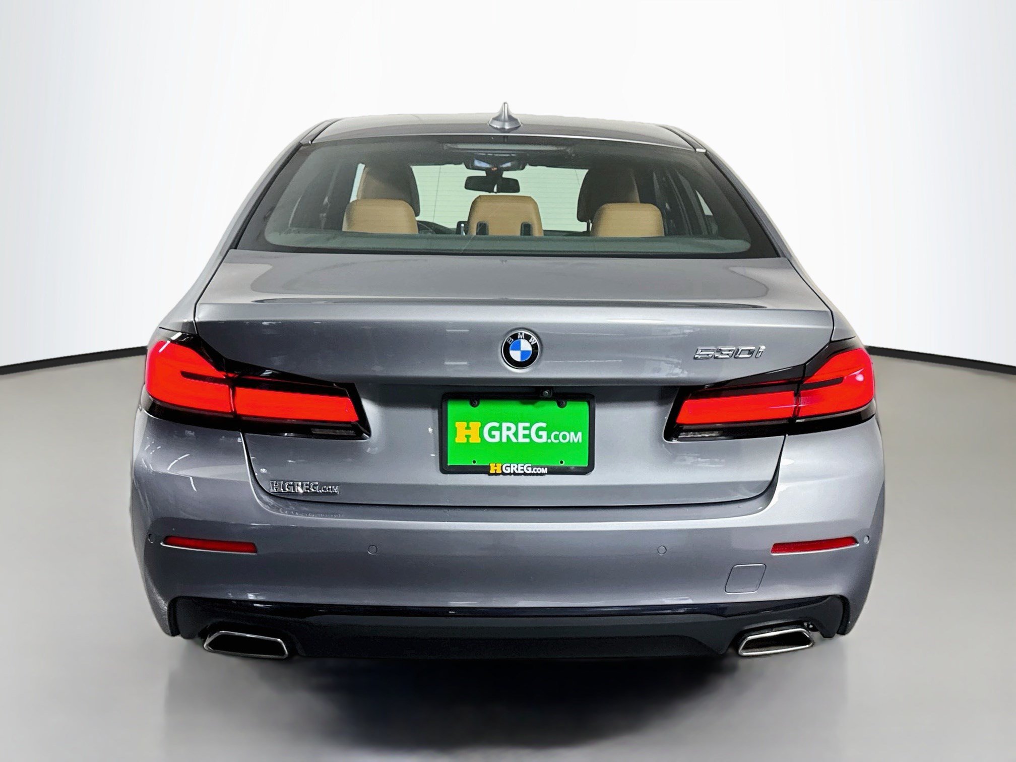 Used 2023 BMW 530i w/ Convenience Package RWD image 8