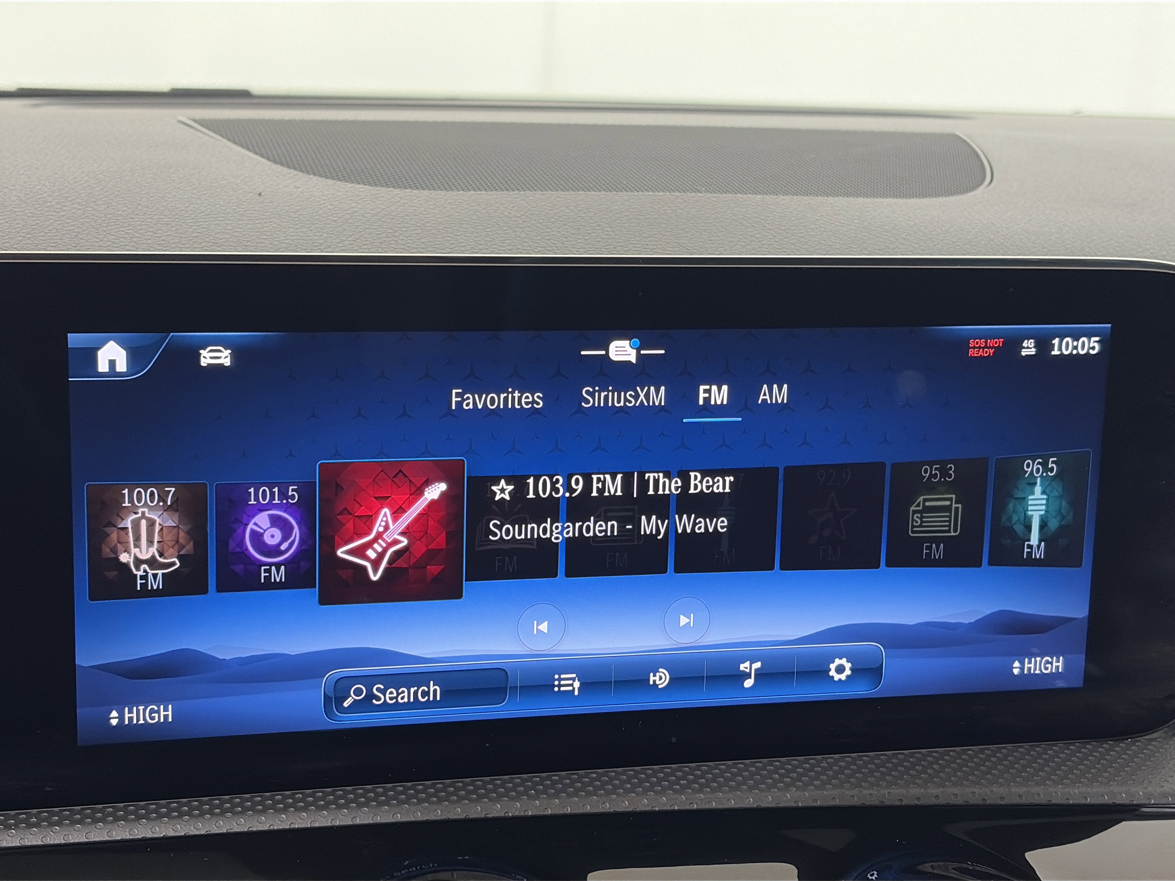 Used 2025 Mercedes-Benz CLA 250 4MATIC image 18