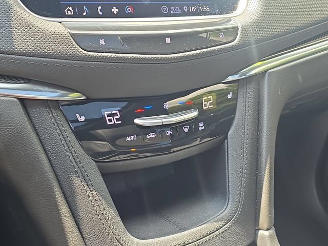 Used 2020 Cadillac XT5 Sportv w/ LPO, Floor Liner Package AWD/4WD image 21