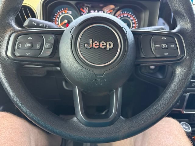 Used 2024 Jeep Gladiator Sport AWD/4WD image 33