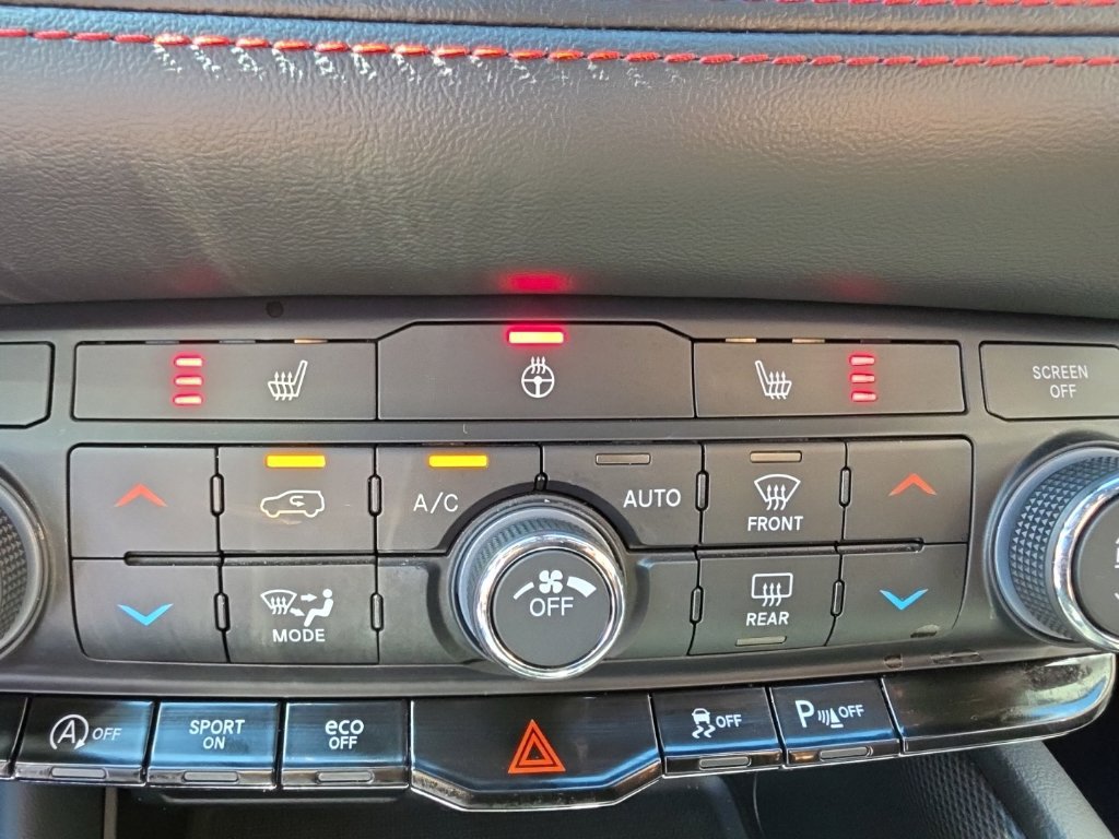 Used 2025 Dodge Durango GT AWD/4WD image 20