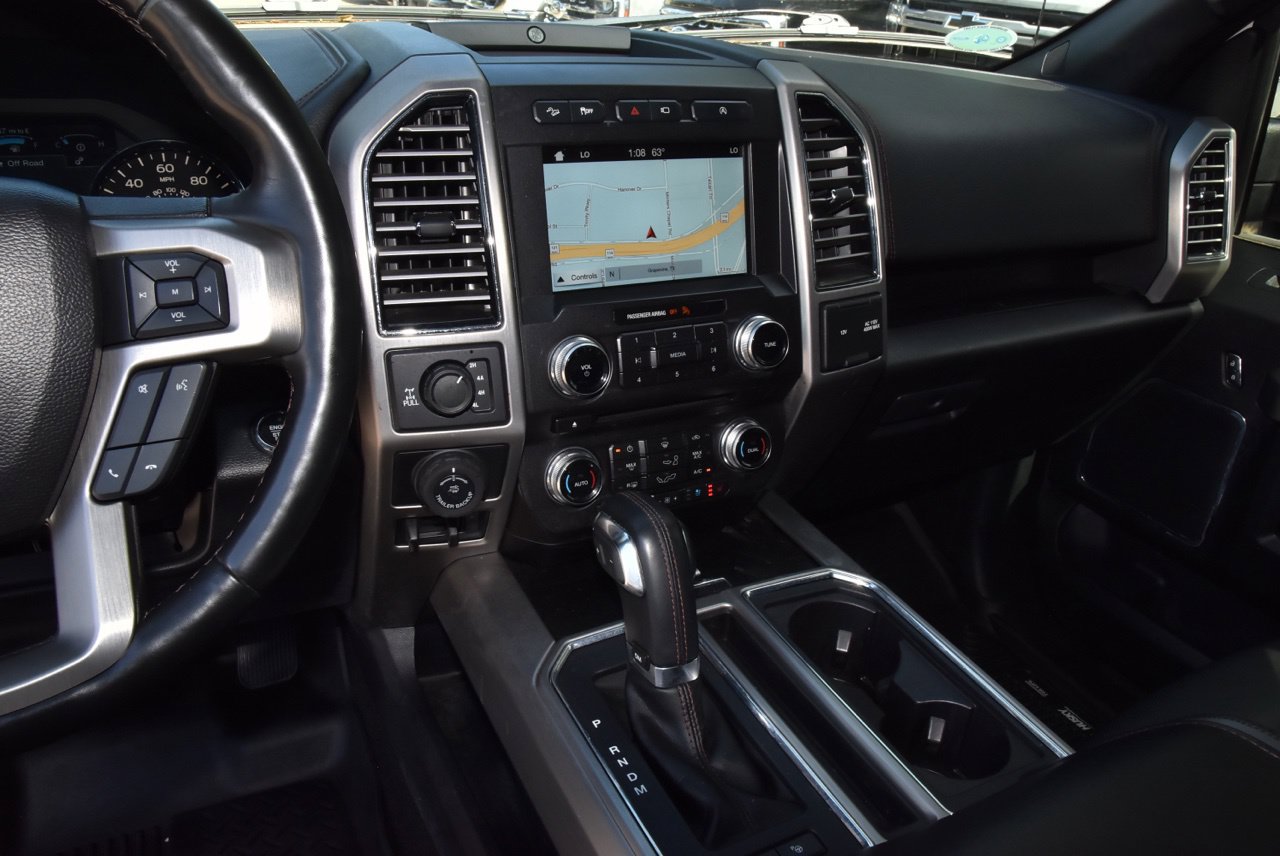 Used 2018 Ford F150 Platinum w/ Equipment Group 701A Luxury AWD/4WD image 26