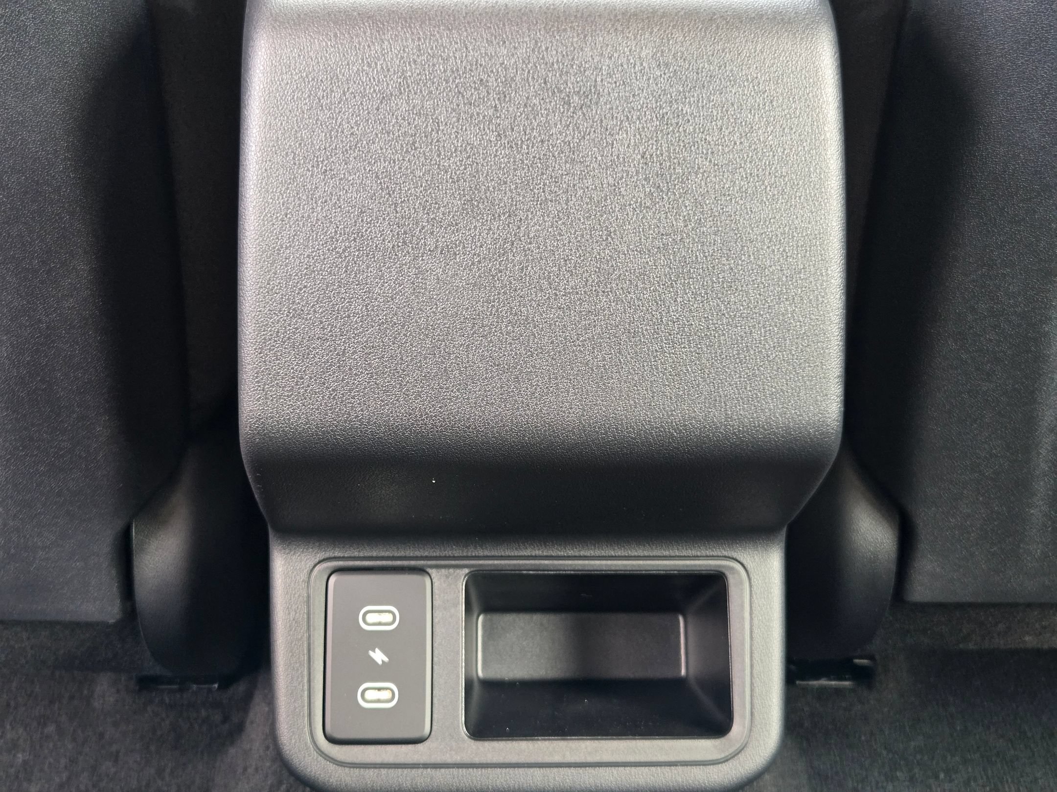 New 2026 Kia K4 FWD image 30