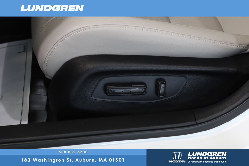 Used 2024 Honda Civic EX-L image 13