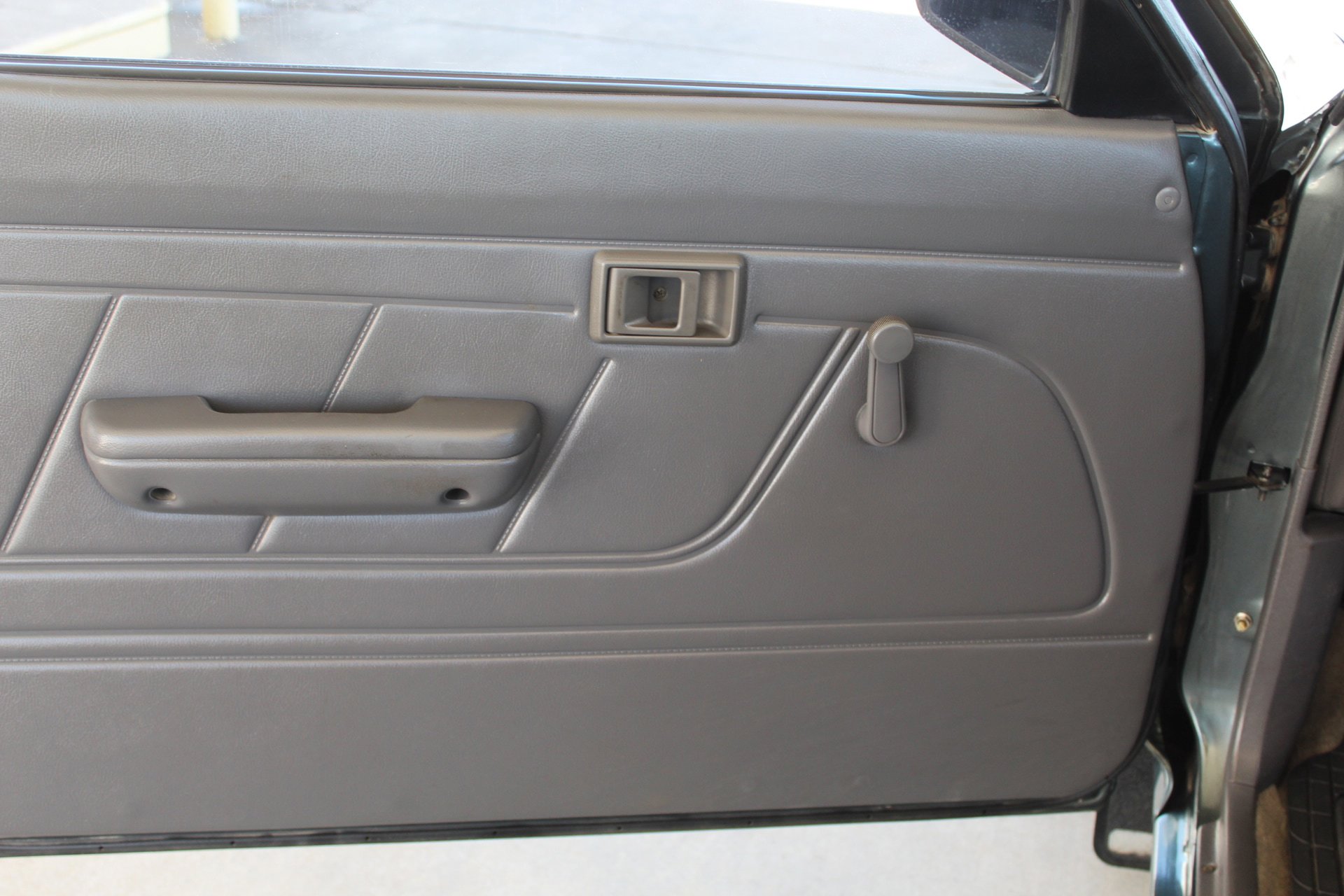 Used 1992 Toyota Pickup Deluxe RWD image 20