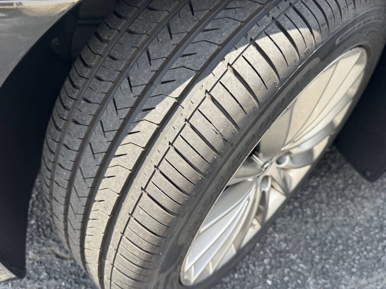 Used 2016 Hyundai Equus Signature RWD image 19