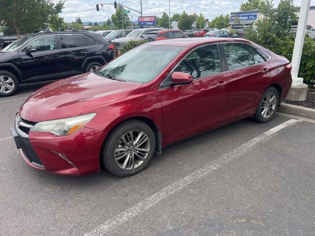 Used 2015 Toyota Camry SE FWD image 7
