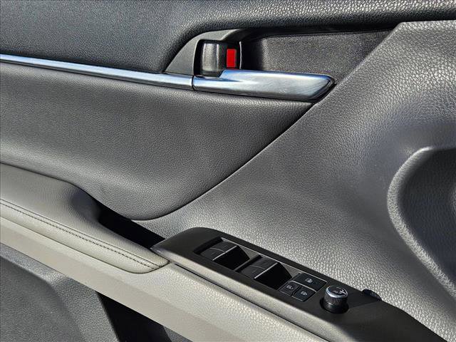 Used 2021 Toyota Camry XSE w/ Navigation Package FWD image 11