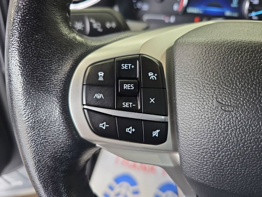 Used 2023 Ford Explorer Limited RWD image 16
