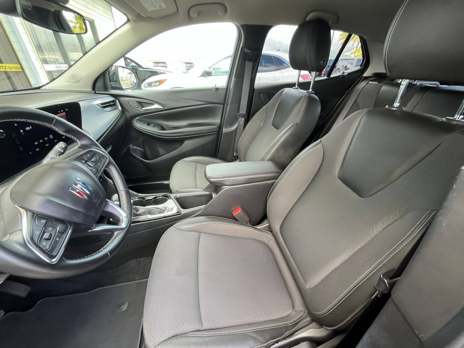 Used 2025 Buick Encore GX Preferred FWD image 24