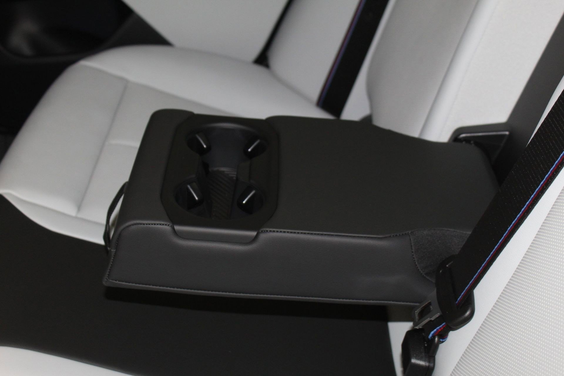 New 2026 BMW M5 w/ Carbon Package image 25